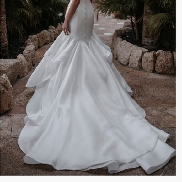 Ursula by Abella wedding gown - Picture 3 of 9